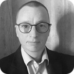 Portrait of Lars Roug, Founder and Lead Designer at Roug Design, specializing in 3D modeling and concept development.